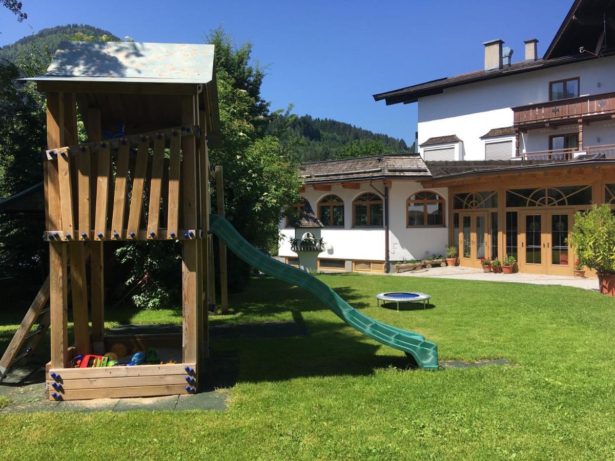 Hotel Metzgerwirt Kirchberg en Tyrol Extérieur photo