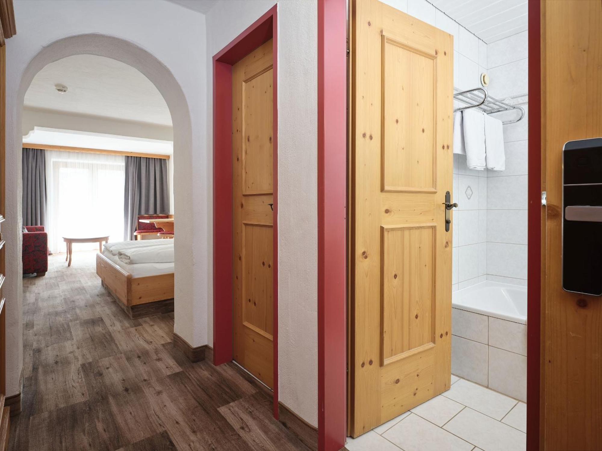 Hotel Metzgerwirt Kirchberg en Tyrol Extérieur photo
